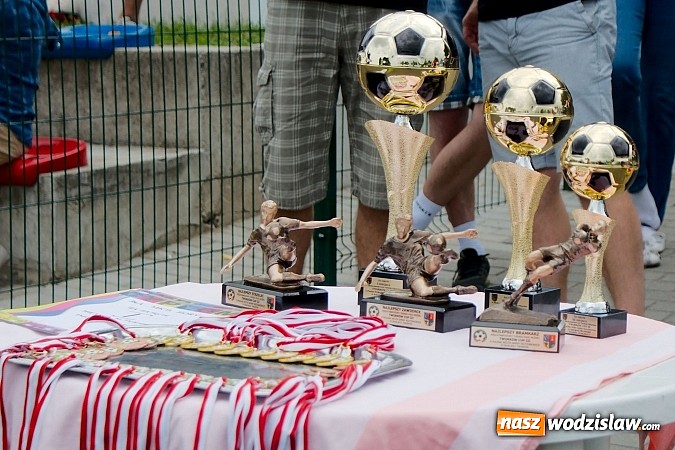 Zdjęcie w galerii na portalu naszwodzislaw.com: Twork&oacute;w Cup 2015: Emocjonujące potyczki w Tworkowie. Piłkarze MKP Odra Wodzisław na podium wiadomości z regionu