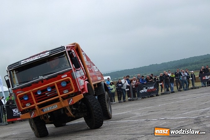 Zdjęcie w galerii na portalu naszwodzislaw.com: Rafał Pasierbek na Automaster Show 2015  wiadomości z regionu