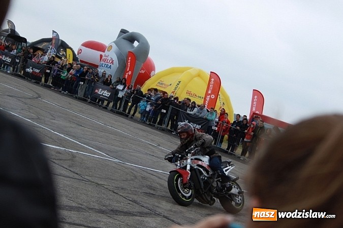 Zdjęcie w galerii na portalu naszwodzislaw.com: Rafał Pasierbek na Automaster Show 2015  wiadomości z regionu