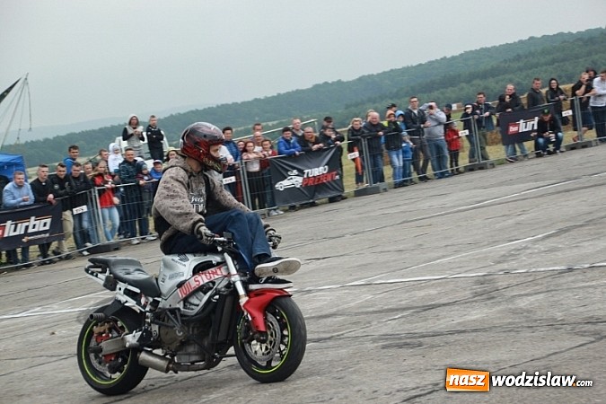 Zdjęcie w galerii na portalu naszwodzislaw.com: Rafał Pasierbek na Automaster Show 2015  wiadomości z regionu