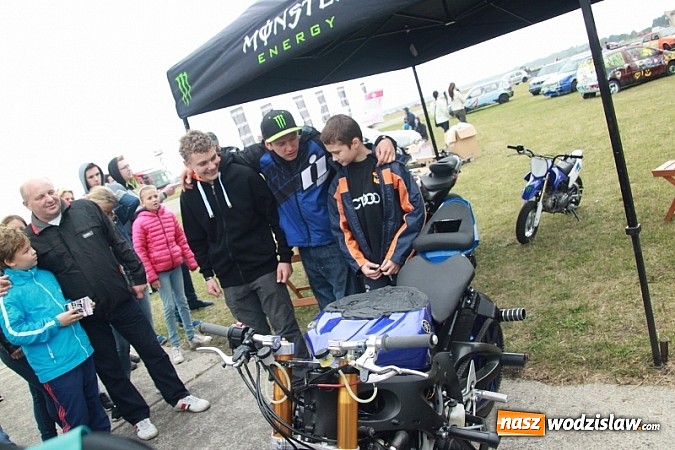 Zdjęcie w galerii na portalu naszwodzislaw.com: Rafał Pasierbek na Automaster Show 2015  wiadomości z regionu