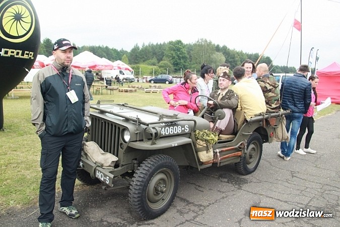 Zdjęcie w galerii na portalu naszwodzislaw.com: Rafał Pasierbek na Automaster Show 2015  wiadomości z regionu