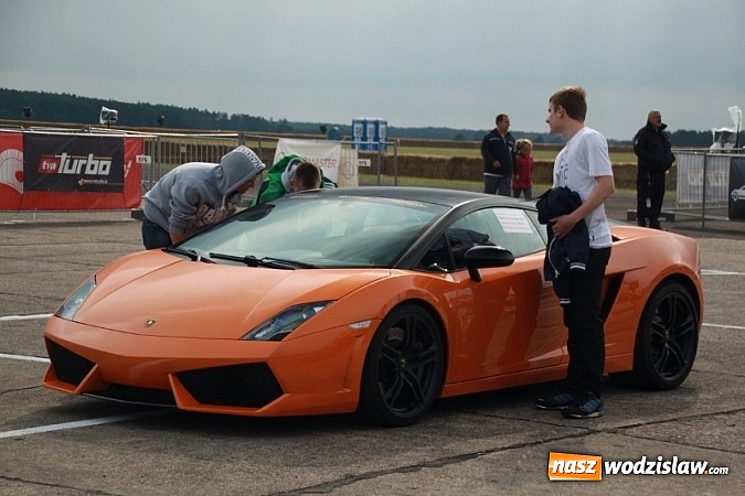 Zdjęcie w galerii na portalu naszwodzislaw.com: Rafał Pasierbek na Automaster Show 2015  wiadomości z regionu