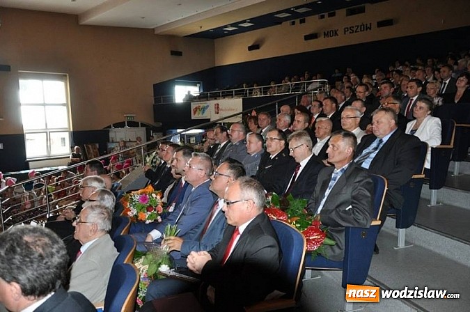 Zdjęcie w galerii na portalu naszwodzislaw.com: XX lat Samorządności i II międzynarodowy Zjazd Pszowików	 wiadomości z regionu