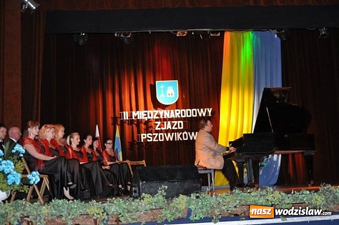 Zdjęcie w galerii na portalu naszwodzislaw.com: XX lat Samorządności i II międzynarodowy Zjazd Pszowików	 wiadomości z regionu