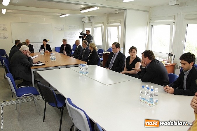 Zdjęcie w galerii na portalu naszwodzislaw.com: Zbiornik Racibórz. W 2018 roku przecięcie wstęgi wiadomości z regionu