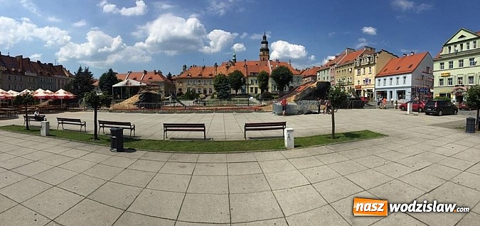 Zdjęcie w galerii na portalu naszwodzislaw.com: Już w sobotę salta na rowerze nad dachami wodzisławskich kamienic wiadomości z regionu