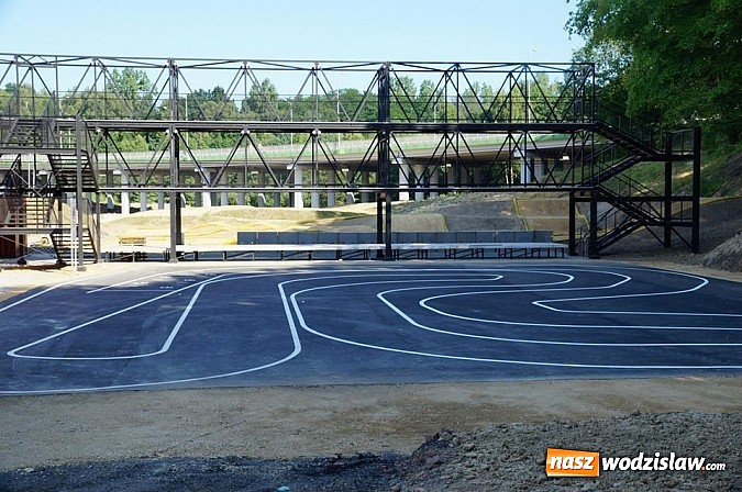 Zdjęcie w galerii na portalu naszwodzislaw.com: Rodzinny Park Rozrywki z lotu ptaka wiadomości z regionu