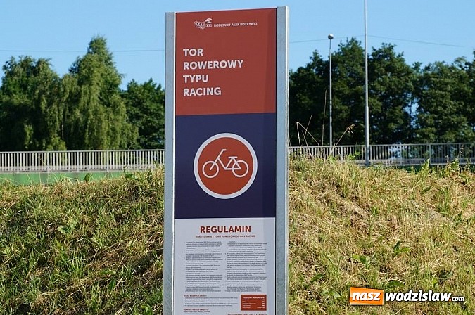 Zdjęcie w galerii na portalu naszwodzislaw.com: Rodzinny Park Rozrywki z lotu ptaka wiadomości z regionu