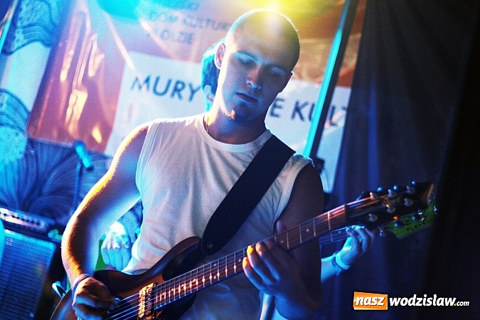 Zdjęcie w galerii na portalu naszwodzislaw.com: W Olzie w klimatach reggae i rocka rozpoczęto wakacje wiadomości z regionu