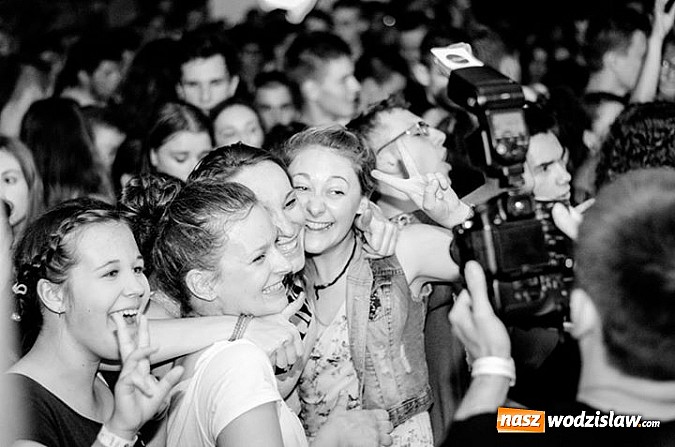 Zdjęcie w galerii na portalu naszwodzislaw.com: W Olzie w klimatach reggae i rocka rozpoczęto wakacje wiadomości z regionu