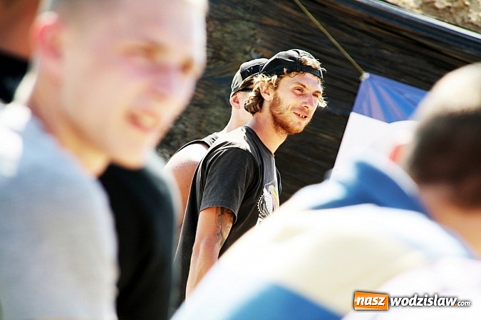 Zdjęcie w galerii na portalu naszwodzislaw.com: Niesamowite sportowe emocje zagościły na wodzisławski rynek wiadomości z regionu