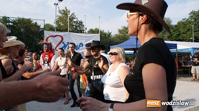 Zdjęcie w galerii na portalu naszwodzislaw.com: Wczoraj Indianie opanowali Mszanę  wiadomości z regionu