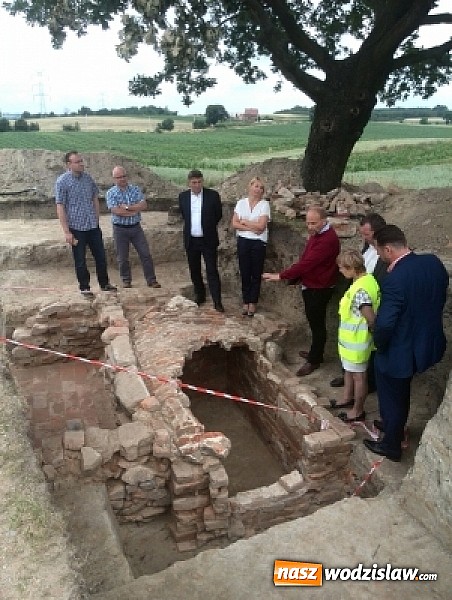 Zdjęcie w galerii na portalu naszwodzislaw.com: W Lubomi podczas prac archeologicznych odnaleziono szkielet kobiety wiadomości z regionu