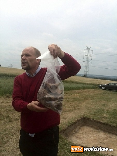 Zdjęcie w galerii na portalu naszwodzislaw.com: W Lubomi podczas prac archeologicznych odnaleziono szkielet kobiety wiadomości z regionu