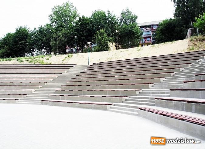 Zdjęcie w galerii na portalu naszwodzislaw.com: Budowa Rodzinnego Parku Rozrywki na finiszu  wiadomości z regionu