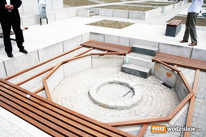 Zdjęcie w galerii na portalu naszwodzislaw.com: Budowa Rodzinnego Parku Rozrywki na finiszu  wiadomości z regionu