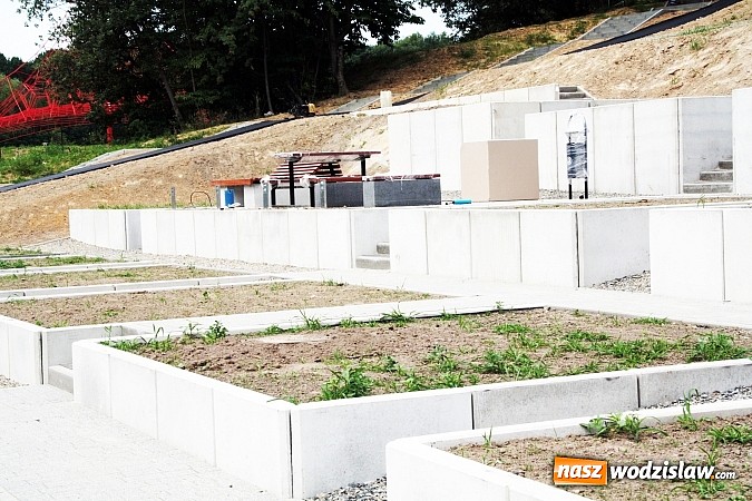 Zdjęcie w galerii na portalu naszwodzislaw.com: Budowa Rodzinnego Parku Rozrywki na finiszu  wiadomości z regionu