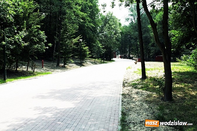 Zdjęcie w galerii na portalu naszwodzislaw.com: Budowa Rodzinnego Parku Rozrywki na finiszu  wiadomości z regionu