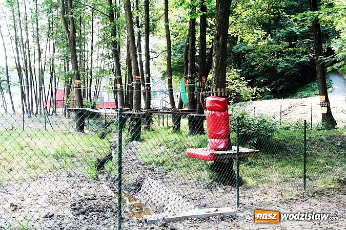 Zdjęcie w galerii na portalu naszwodzislaw.com: Budowa Rodzinnego Parku Rozrywki na finiszu  wiadomości z regionu