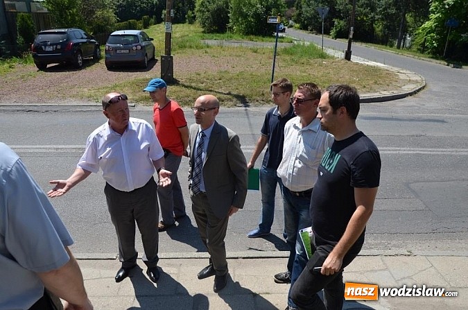 Zdjęcie w galerii na portalu naszwodzislaw.com: Przekazano plac budowy pod remont ul. Chrobrego w Wodzisławiu Śląskim wiadomości z regionu