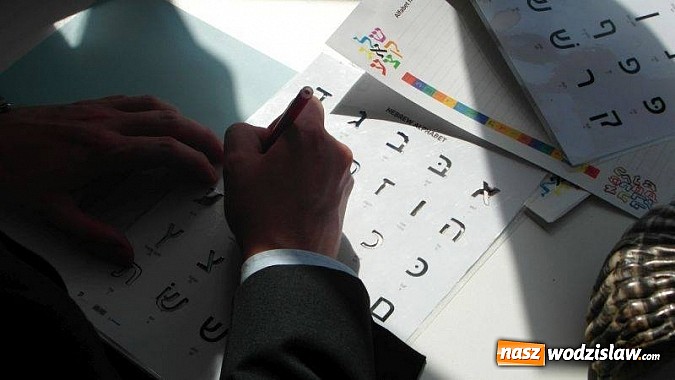 Zdjęcie w galerii na portalu naszwodzislaw.com: Historia w nietypowym stylu. Od dzisiaj można zwiedzać Muzeum na kółkach  wiadomości z regionu