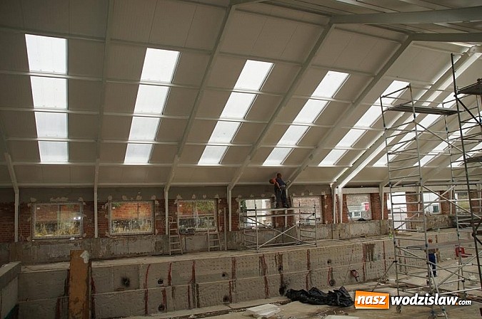 Zdjęcie w galerii na portalu naszwodzislaw.com: Remont pływalni trwa. Zobacz jak przebiegają prace  wiadomości z regionu