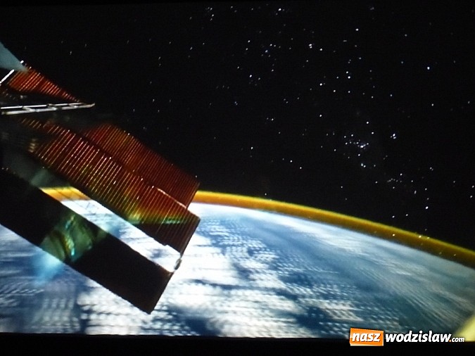 Zdjęcie w galerii na portalu naszwodzislaw.com: Kosmiczny spacer z Astrohunters w ramach wakacyjnej akcji w Rydułtowach  wiadomości z regionu