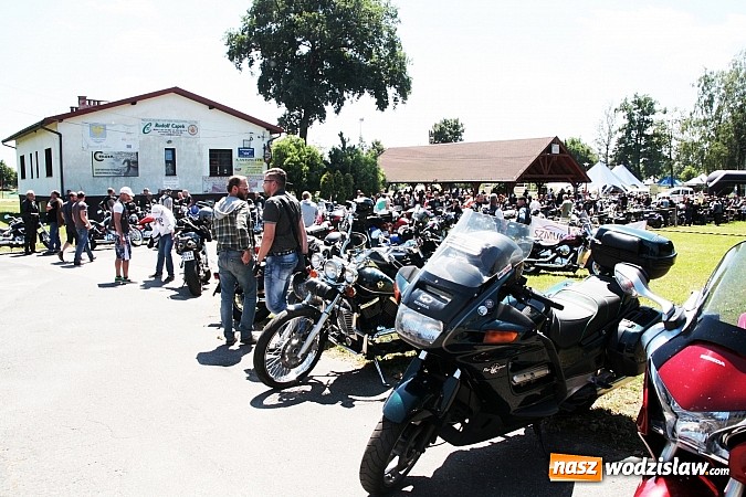 Zdjęcie w galerii na portalu naszwodzislaw.com: Mroczny Zlot Motocyklowy przyciągnął do Godowa tłumy fanów jednośladów wiadomości z regionu