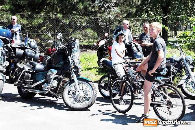 Zdjęcie w galerii na portalu naszwodzislaw.com: Mroczny Zlot Motocyklowy przyciągnął do Godowa tłumy fanów jednośladów wiadomości z regionu