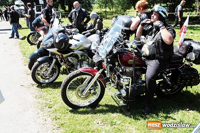 Zdjęcie w galerii na portalu naszwodzislaw.com: Mroczny Zlot Motocyklowy przyciągnął do Godowa tłumy fanów jednośladów wiadomości z regionu
