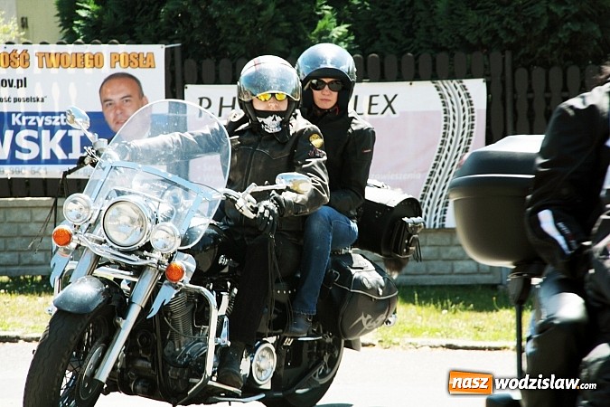 Zdjęcie w galerii na portalu naszwodzislaw.com: Mroczny Zlot Motocyklowy przyciągnął do Godowa tłumy fanów jednośladów wiadomości z regionu