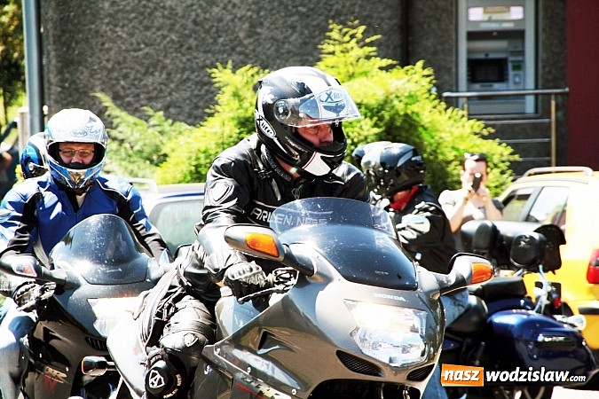 Zdjęcie w galerii na portalu naszwodzislaw.com: Mroczny Zlot Motocyklowy przyciągnął do Godowa tłumy fanów jednośladów wiadomości z regionu