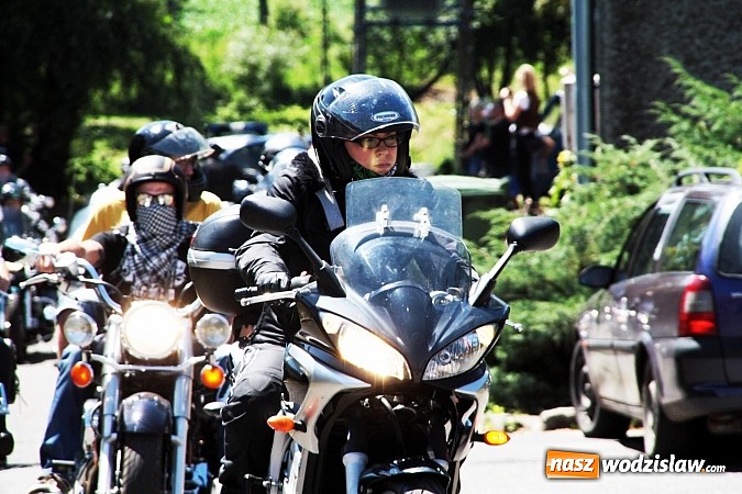 Zdjęcie w galerii na portalu naszwodzislaw.com: Mroczny Zlot Motocyklowy przyciągnął do Godowa tłumy fanów jednośladów wiadomości z regionu
