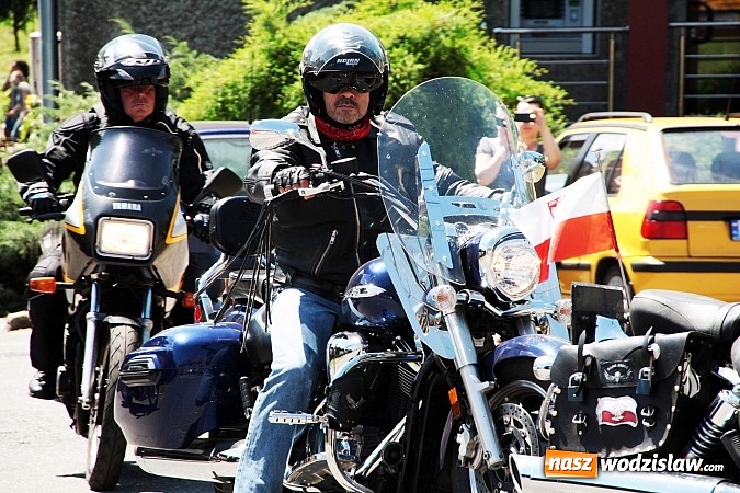 Zdjęcie w galerii na portalu naszwodzislaw.com: Mroczny Zlot Motocyklowy przyciągnął do Godowa tłumy fanów jednośladów wiadomości z regionu