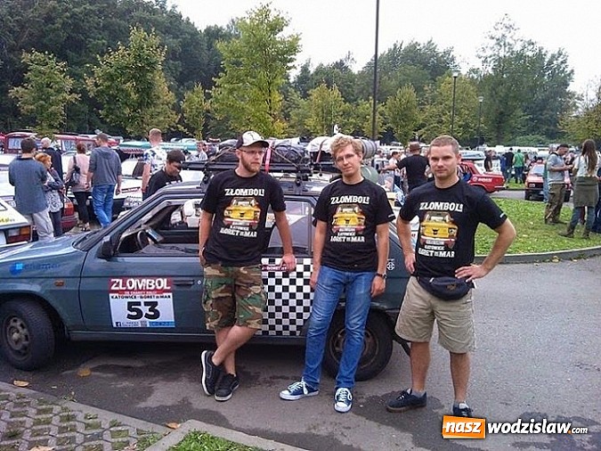 Zdjęcie w galerii na portalu naszwodzislaw.com: Ekipa z Raciborza weźmie udział w tegorocznej edycji rajdu charytatywnego Złombol wiadomości z regionu