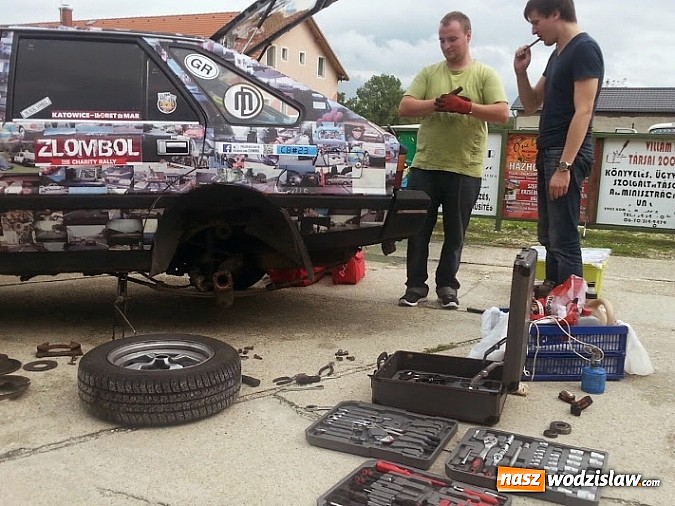 Zdjęcie w galerii na portalu naszwodzislaw.com: Ekipa z Raciborza weźmie udział w tegorocznej edycji rajdu charytatywnego Złombol wiadomości z regionu