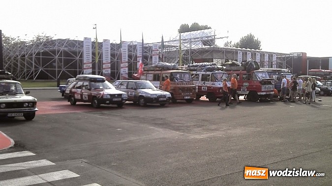 Zdjęcie w galerii na portalu naszwodzislaw.com: Ekipa z Raciborza weźmie udział w tegorocznej edycji rajdu charytatywnego Złombol wiadomości z regionu