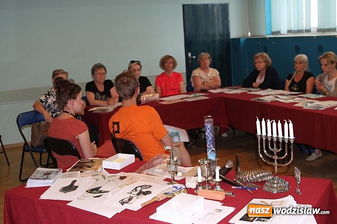 Zdjęcie w galerii na portalu naszwodzislaw.com:  Muzeum na Kółkach – trzy dni z kulturą i historią Żydów na wodzisławskim rynku  wiadomości z regionu