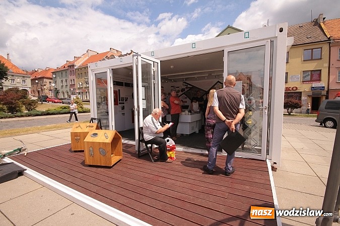 Zdjęcie w galerii na portalu naszwodzislaw.com:  Muzeum na Kółkach – trzy dni z kulturą i historią Żydów na wodzisławskim rynku  wiadomości z regionu