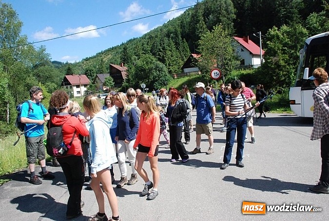 Zdjęcie w galerii na portalu naszwodzislaw.com: Marsz po górskich szlakach z Miejskim Ośrodkiem Sportu i Rekreacji Centrum  wiadomości z regionu