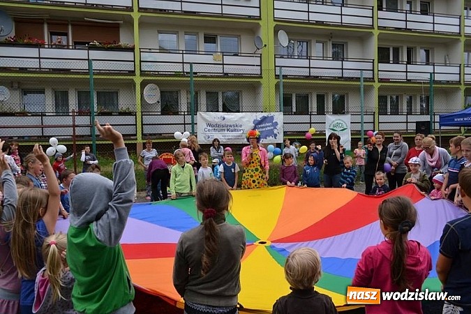 Zdjęcie w galerii na portalu naszwodzislaw.com: Wakacyjne szaleństwo na Wilchwach wiadomości z regionu