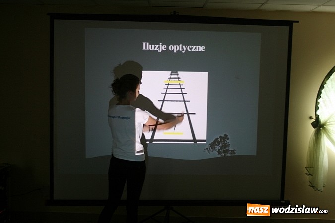 Zdjęcie w galerii na portalu naszwodzislaw.com: Młodzi naukowcy w Rydułtowach pokazali, że lato w mieście może być ciekawe  wiadomości z regionu