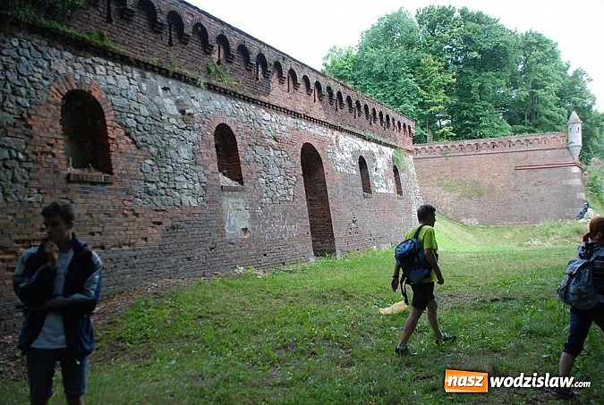 Zdjęcie w galerii na portalu naszwodzislaw.com: Zamek, pałac i gród czyli sobota z MOSiR wiadomości z regionu