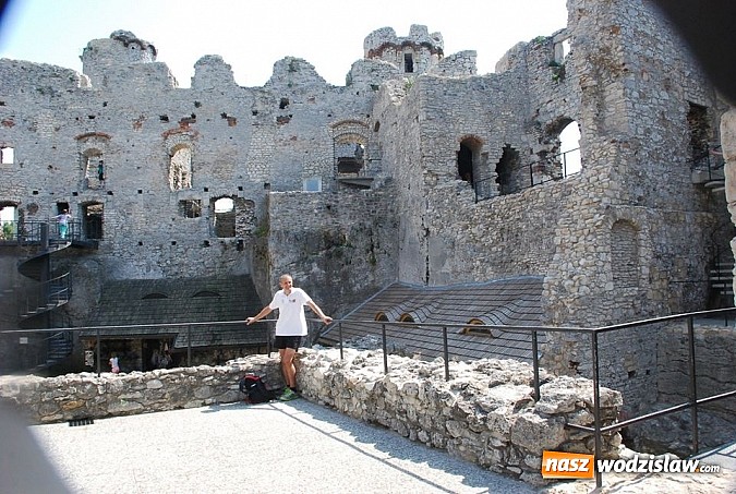 Zdjęcie w galerii na portalu naszwodzislaw.com: Zamek, pałac i gród czyli sobota z MOSiR wiadomości z regionu