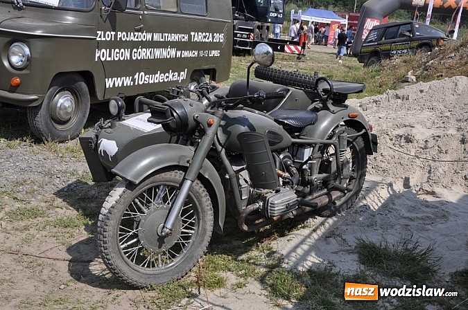 Zdjęcie w galerii na portalu naszwodzislaw.com: Mimo pogody w kratkę tysiące fanów na zlocie Master Truck 2015  wiadomości z regionu