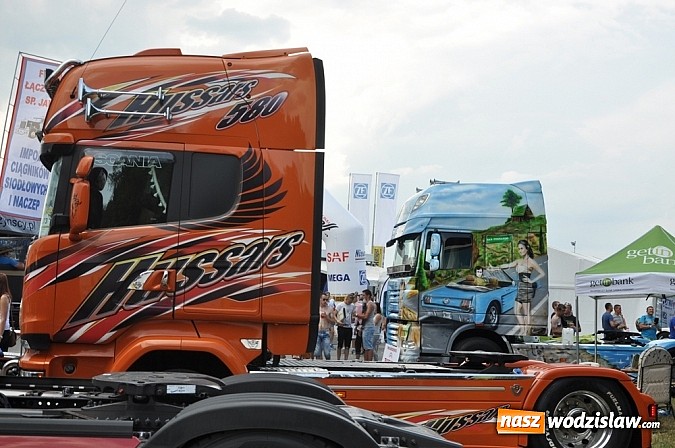Zdjęcie w galerii na portalu naszwodzislaw.com: Mimo pogody w kratkę tysiące fanów na zlocie Master Truck 2015  wiadomości z regionu