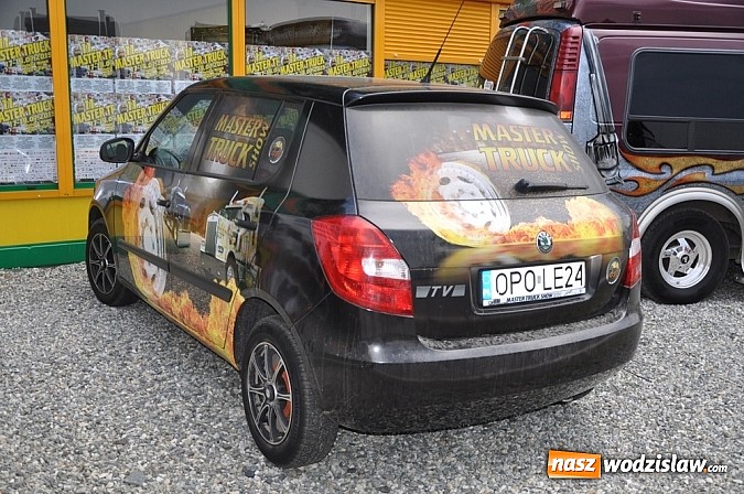 Zdjęcie w galerii na portalu naszwodzislaw.com: Mimo pogody w kratkę tysiące fanów na zlocie Master Truck 2015  wiadomości z regionu