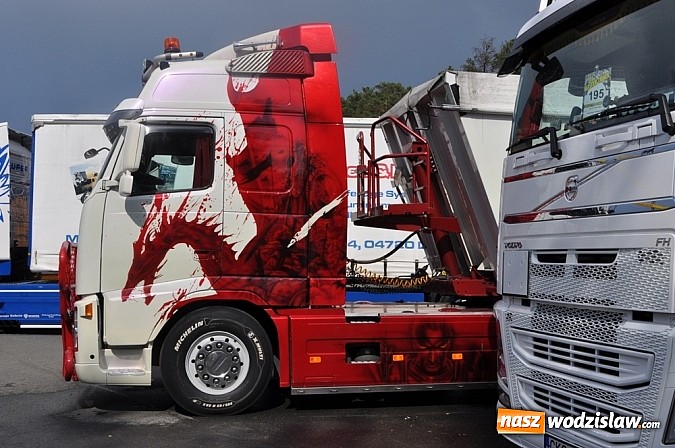 Zdjęcie w galerii na portalu naszwodzislaw.com: Mimo pogody w kratkę tysiące fanów na zlocie Master Truck 2015  wiadomości z regionu