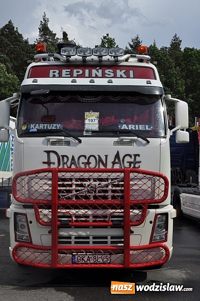 Zdjęcie w galerii na portalu naszwodzislaw.com: Mimo pogody w kratkę tysiące fanów na zlocie Master Truck 2015  wiadomości z regionu